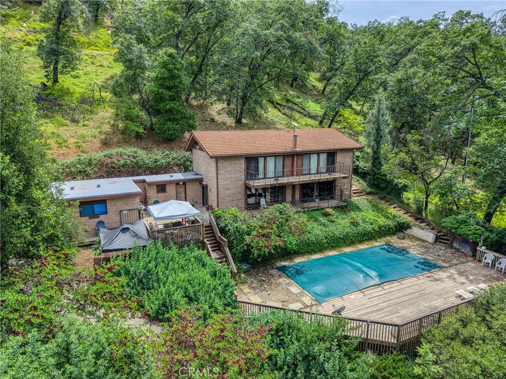 5290 Lake Boulevard Lower Lake, CA 95457