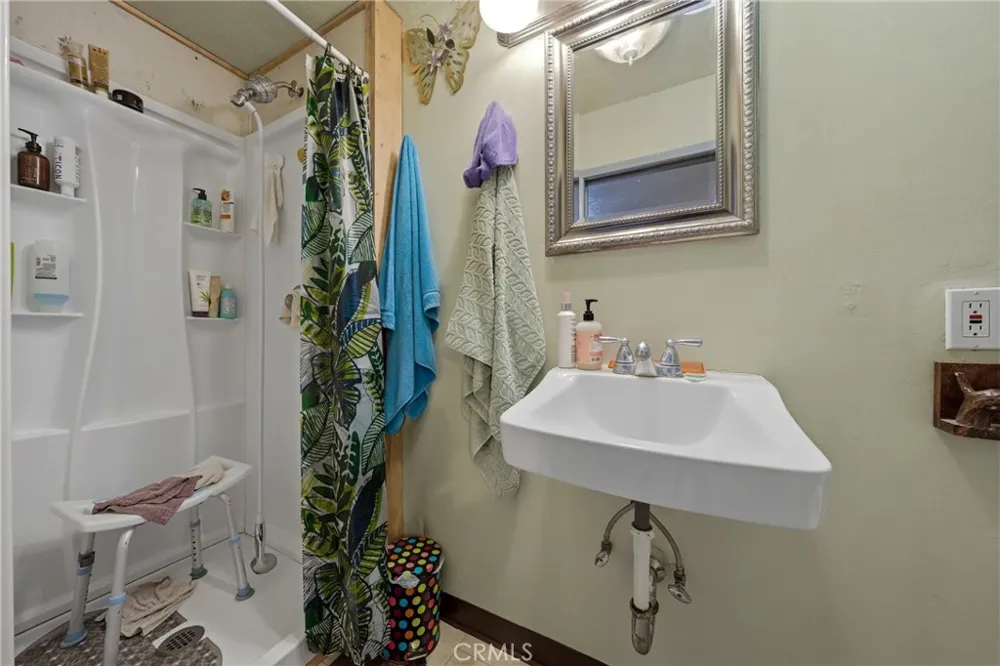5290 Lake Boulevard Lower Lake, CA 95457