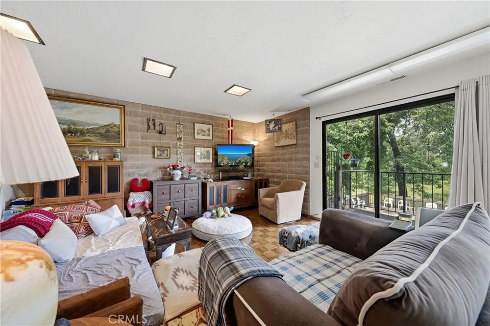 5290 Lake Boulevard Lower Lake, CA 95457