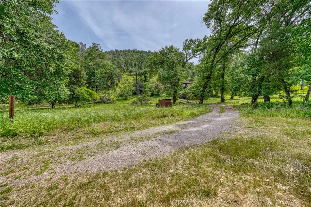 5290 Lake Boulevard Lower Lake, CA 95457