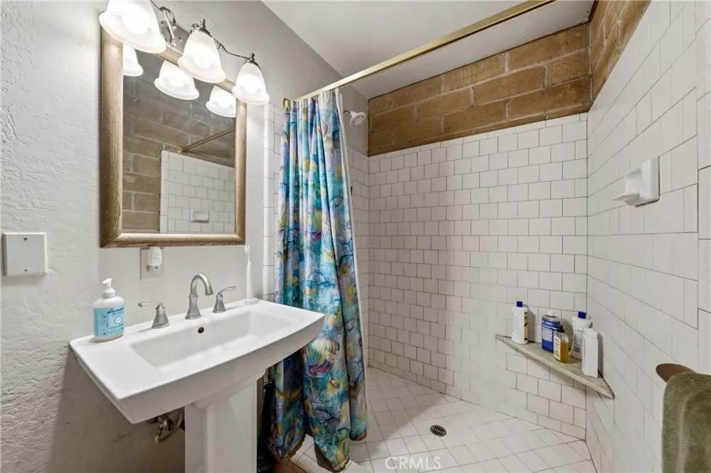 5290 Lake Boulevard Lower Lake, CA 95457