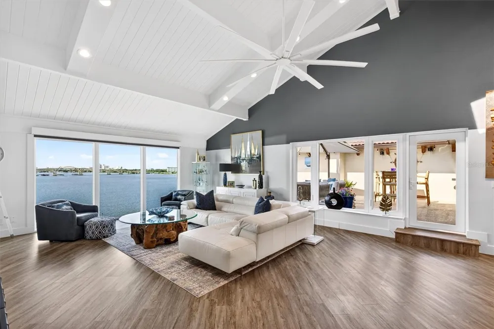 661 MARINA POINT DRIVE #661 Daytona Beach, FL 32114
