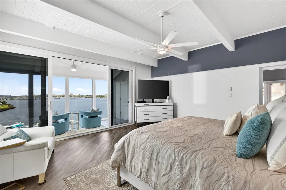 661 MARINA POINT DRIVE #661 Daytona Beach, FL 32114