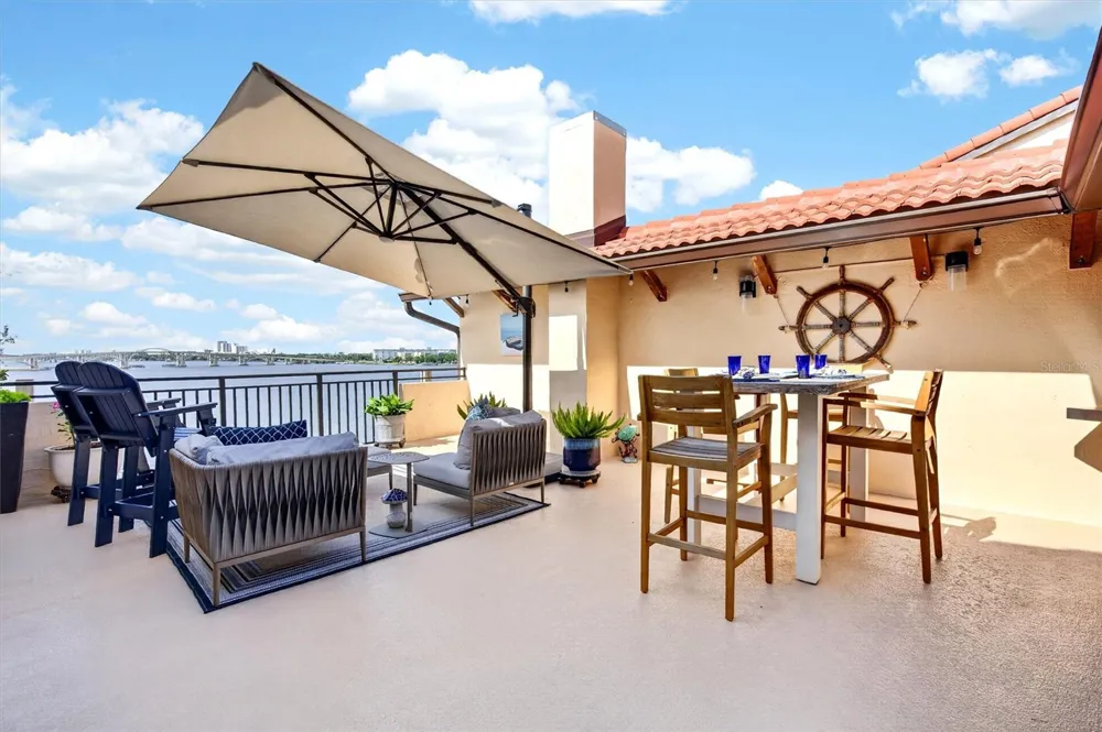 661 MARINA POINT DRIVE #661 Daytona Beach, FL 32114