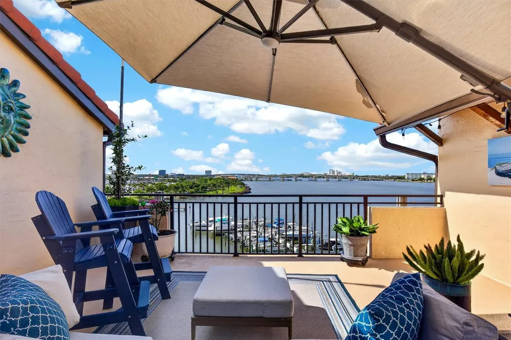 661 MARINA POINT DRIVE #661 Daytona Beach, FL 32114