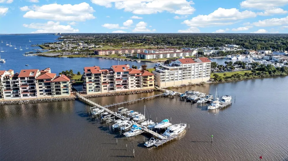 661 MARINA POINT DRIVE #661 Daytona Beach, FL 32114