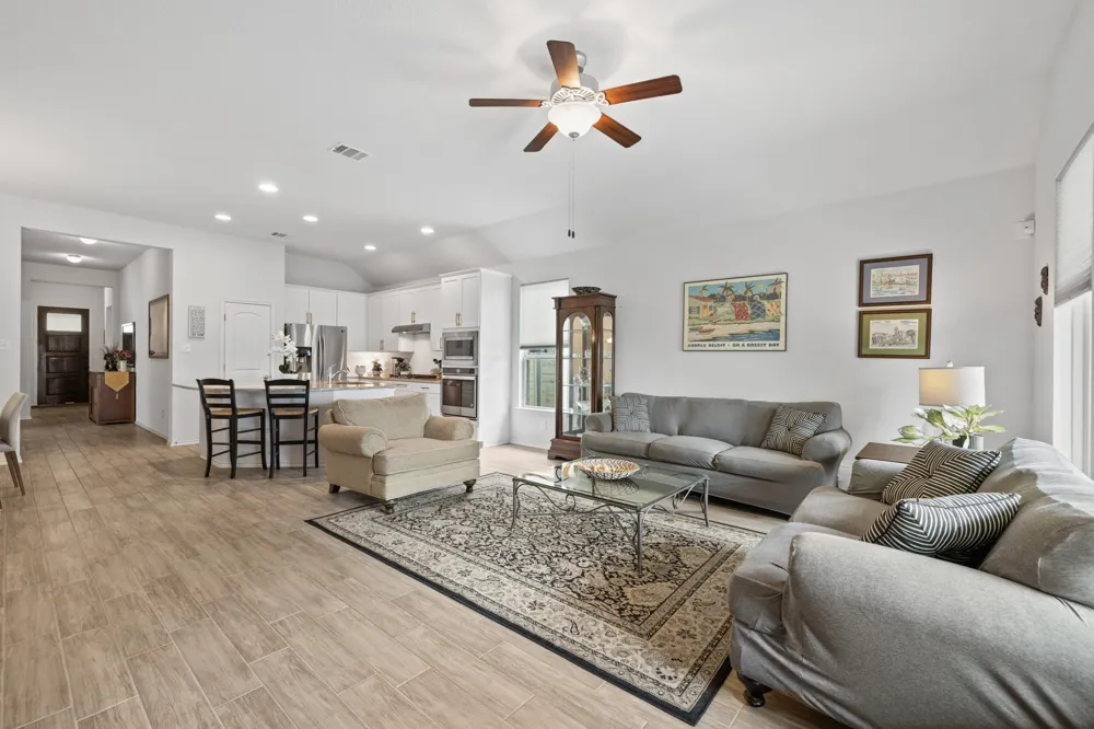 209 Belford Street Georgetown, TX 78628