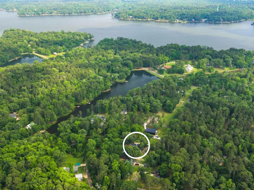 309 S King Lake Rd Scroggins, TX 75480