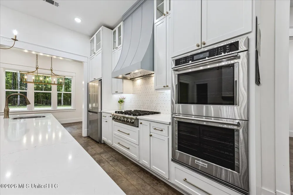 175 Fulmer Road Como, MS 38619