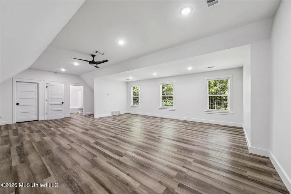 175 Fulmer Road Como, MS 38619
