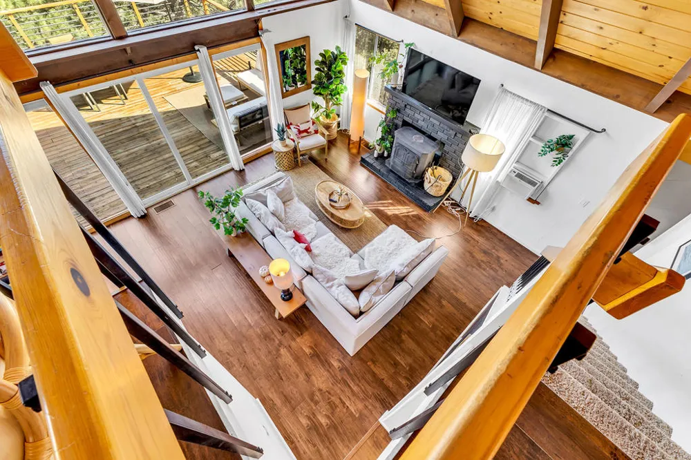 26870 Robin Drive Idyllwild, CA 92549