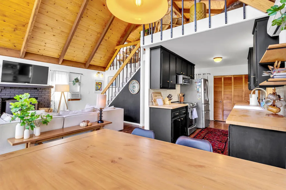 26870 Robin Drive Idyllwild, CA 92549