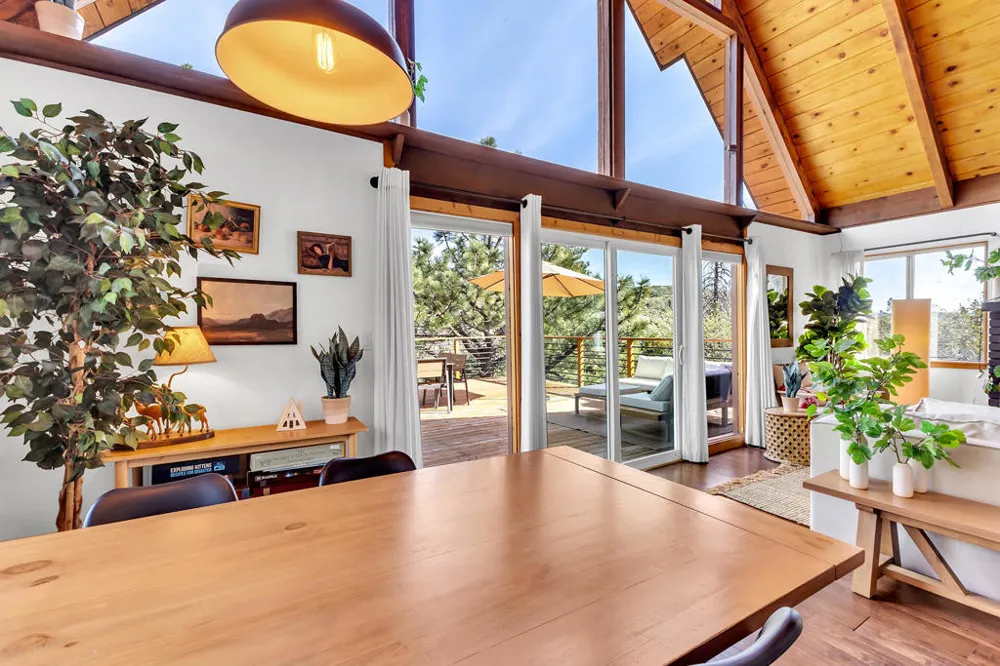 26870 Robin Drive Idyllwild, CA 92549