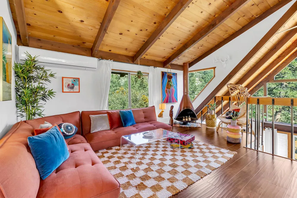 26870 Robin Drive Idyllwild, CA 92549