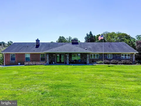 3213 WOODVALLEY DRIVE