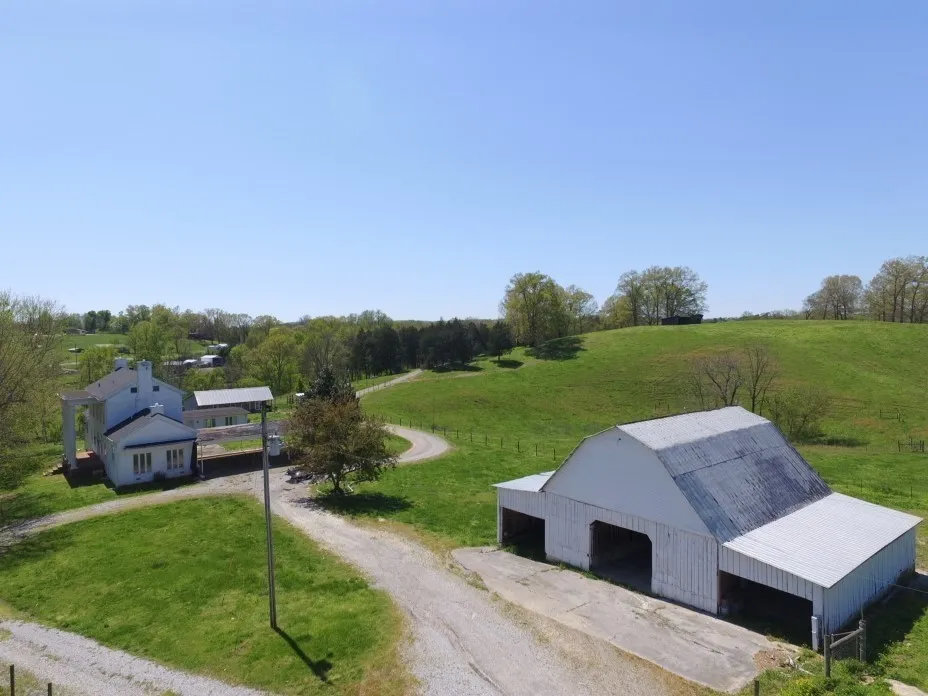 899 Messenger Rd Sparta, TN 38583