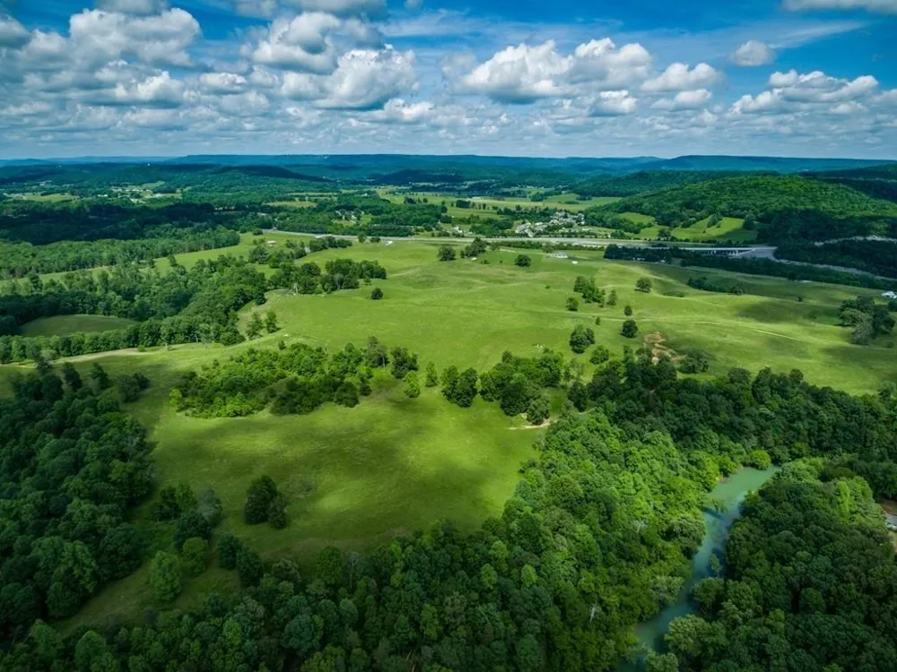 899 Messenger Rd Sparta, TN 38583