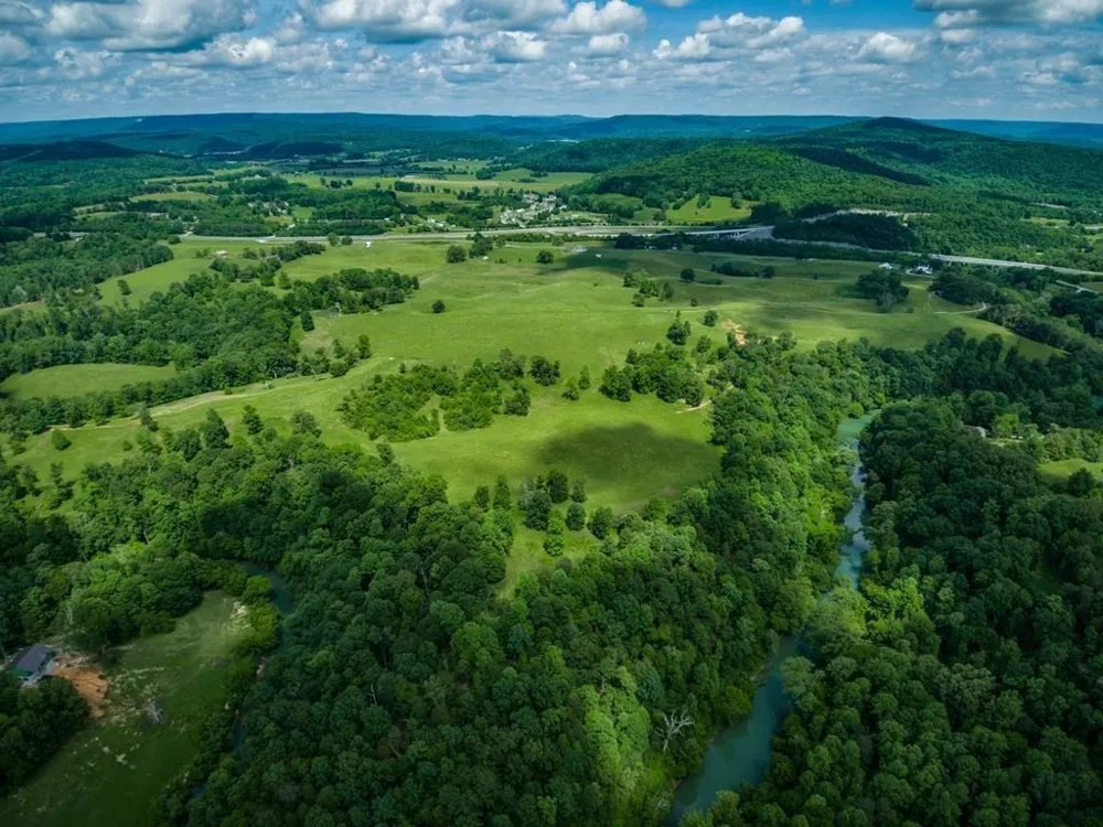 899 Messenger Rd Sparta, TN 38583