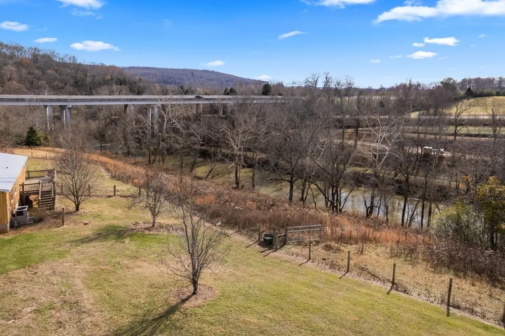 899 Messenger Rd Sparta, TN 38583