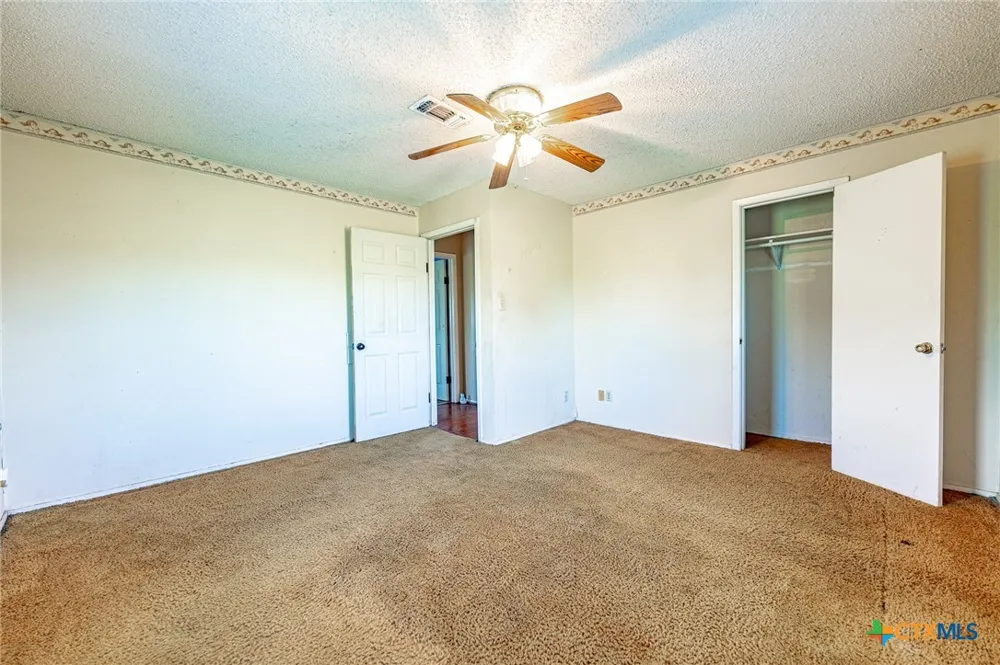 3300 State Highway 95 Shiner, TX 77984