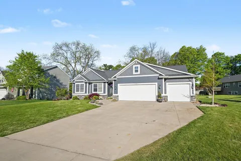 6587 Alward Drive