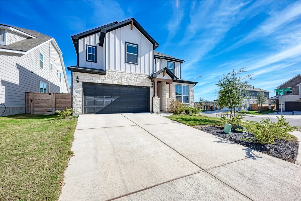 316 Regatta Trail