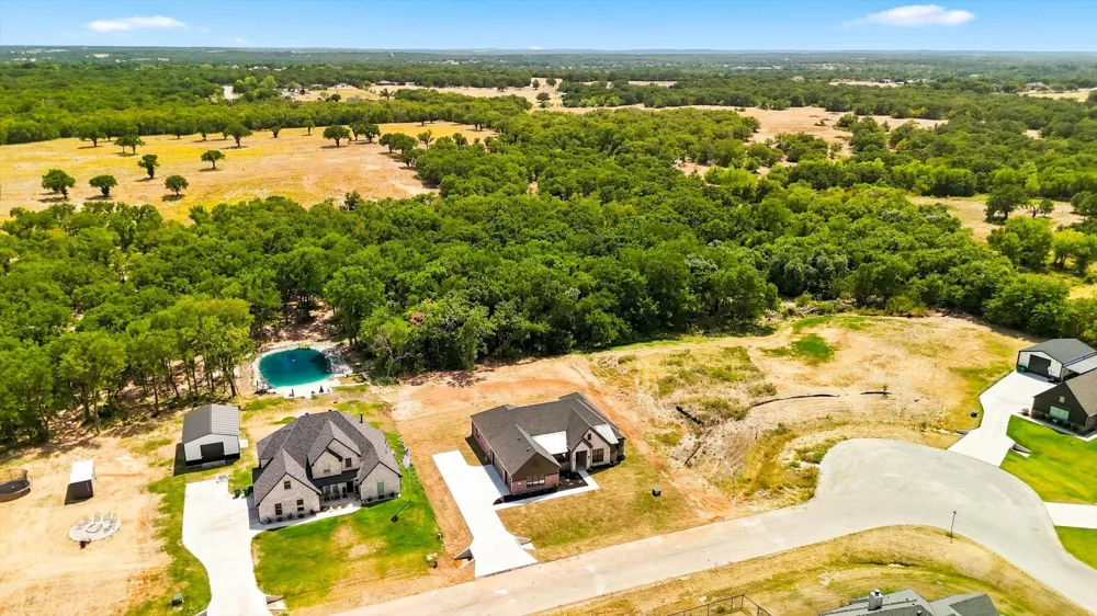 224 Stuart Street Paradise, TX 76073