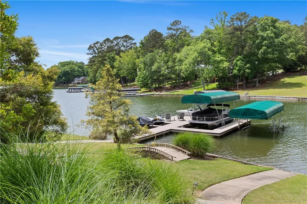 1041 Fox Chase Run Greensboro, GA 30642