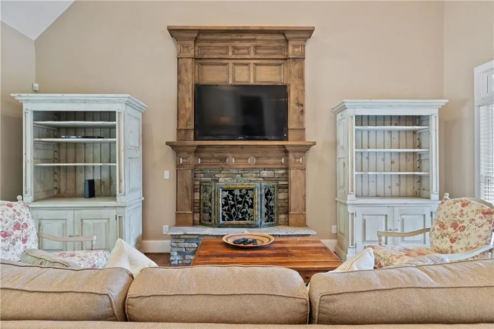 1041 Fox Chase Run Greensboro, GA 30642