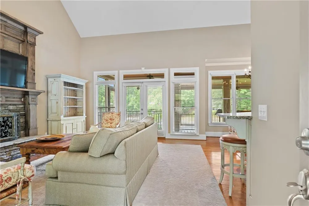 1041 Fox Chase Run Greensboro, GA 30642