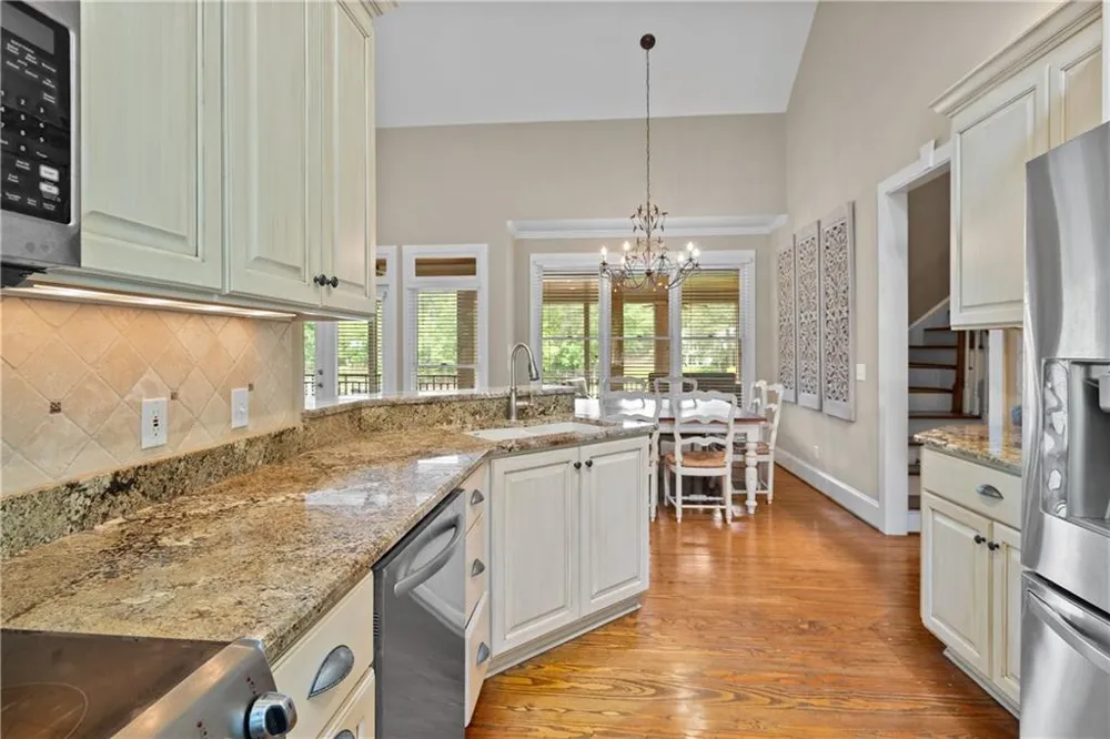1041 Fox Chase Run Greensboro, GA 30642