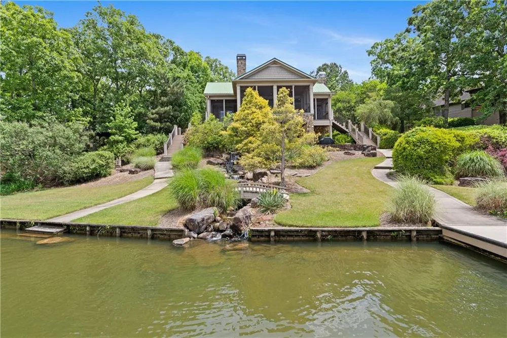 1041 Fox Chase Run Greensboro, GA 30642