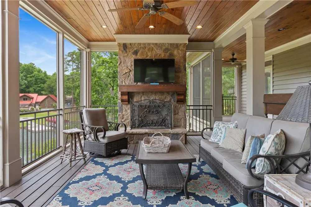 1041 Fox Chase Run Greensboro, GA 30642