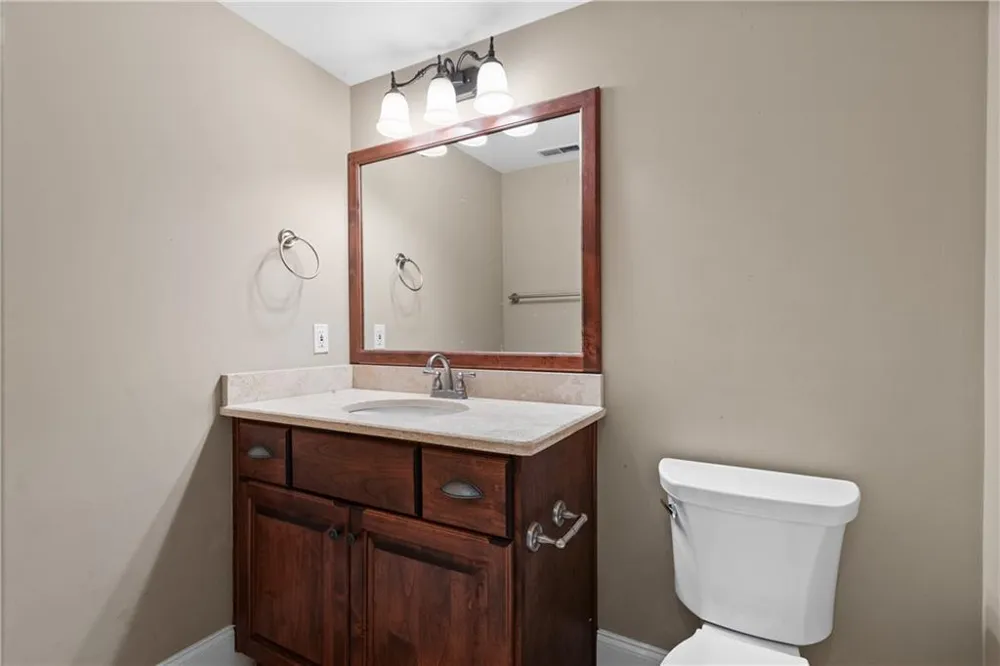 1041 Fox Chase Run Greensboro, GA 30642
