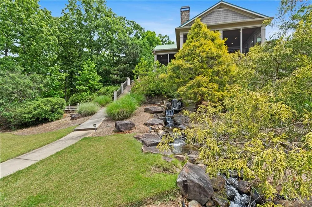 1041 Fox Chase Run Greensboro, GA 30642