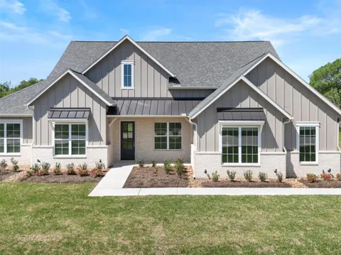 226 Hydrangea Drive