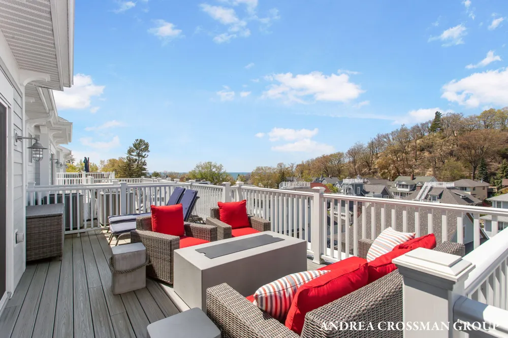 2378 Sunset Walk Macatawa, MI 49434