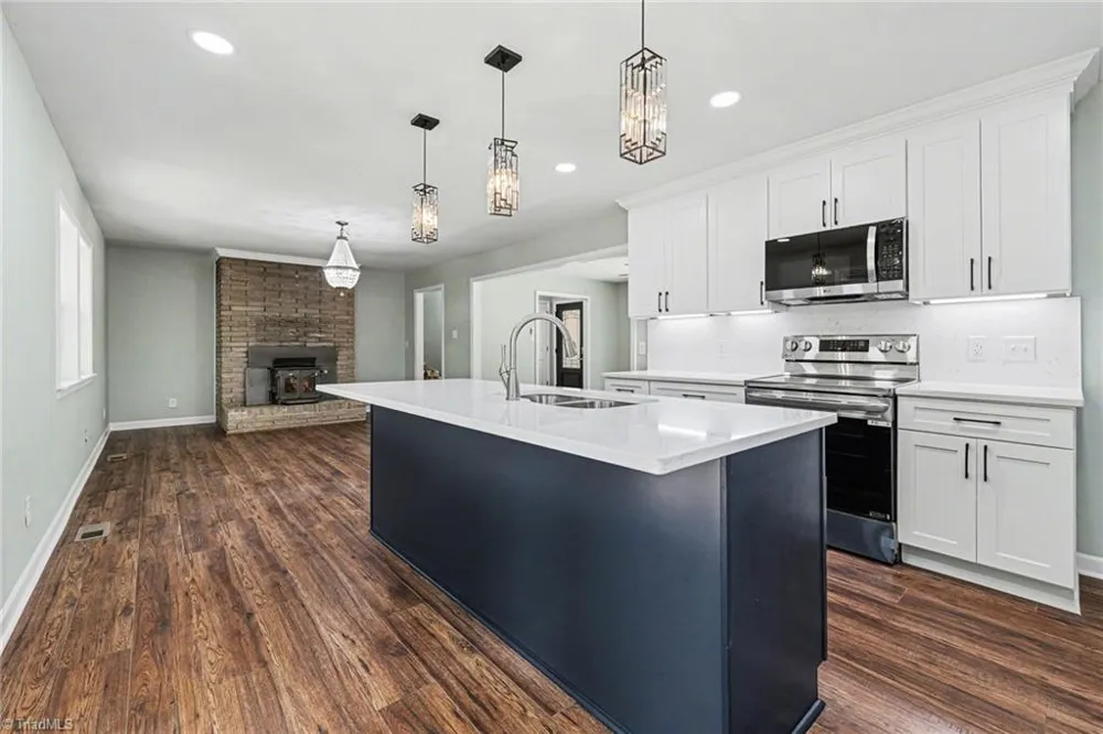 8124 Old Reidsville Road Reidsville, NC 27320