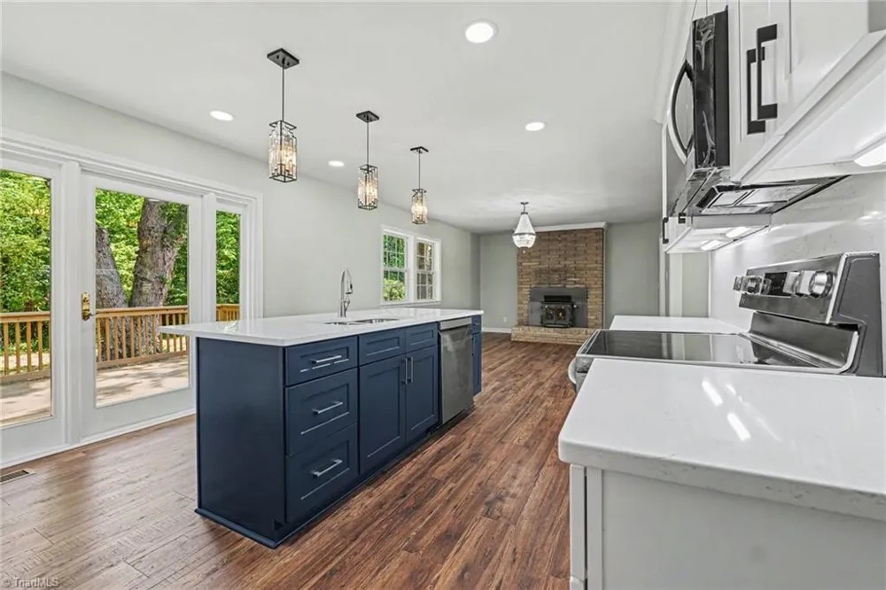 8124 Old Reidsville Road Reidsville, NC 27320