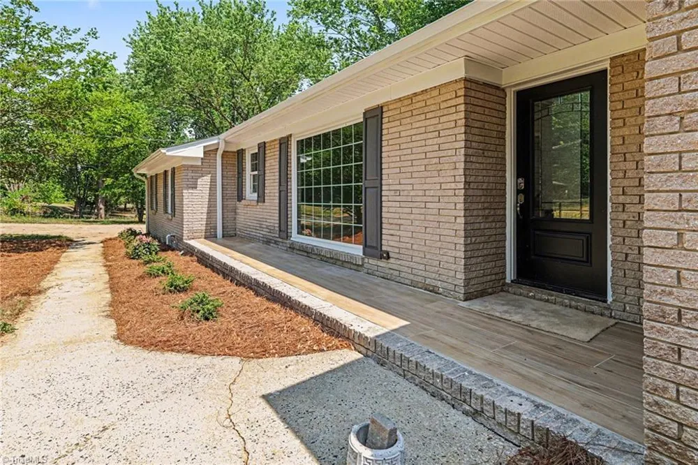 8124 Old Reidsville Road Reidsville, NC 27320
