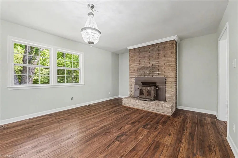 8124 Old Reidsville Road Reidsville, NC 27320