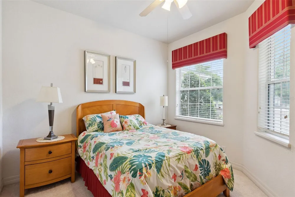 1005 GREEN GATE BOULEVARD Groveland, FL 34736