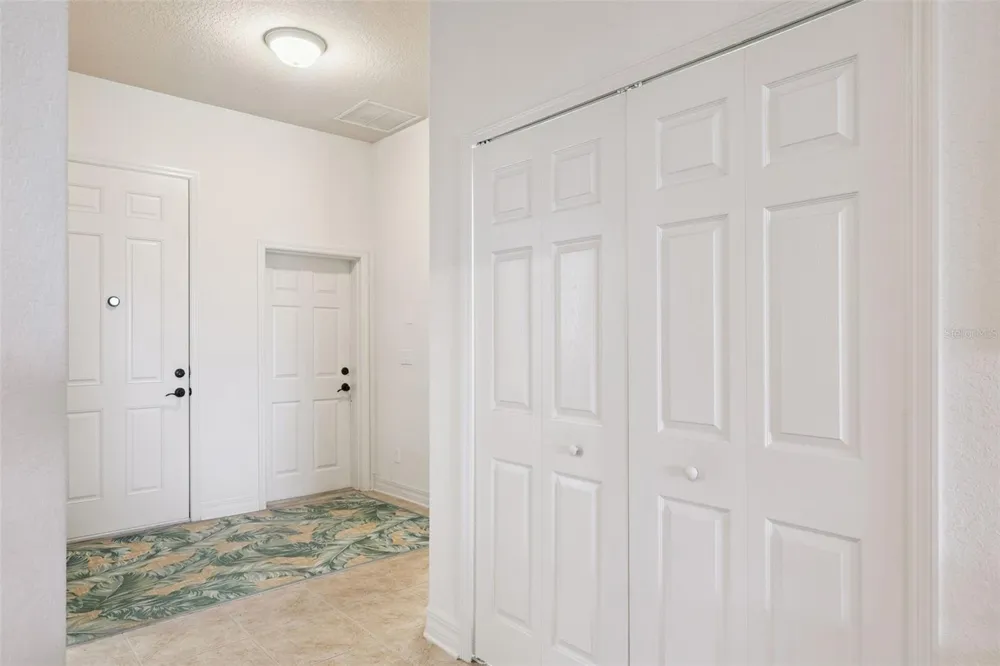 1005 GREEN GATE BOULEVARD Groveland, FL 34736