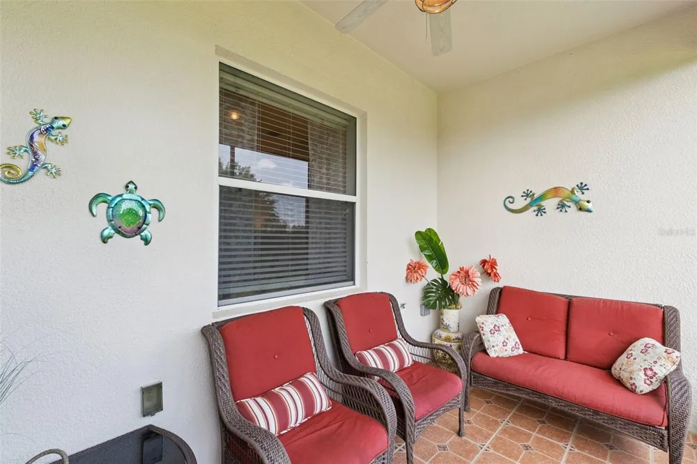 1005 GREEN GATE BOULEVARD Groveland, FL 34736