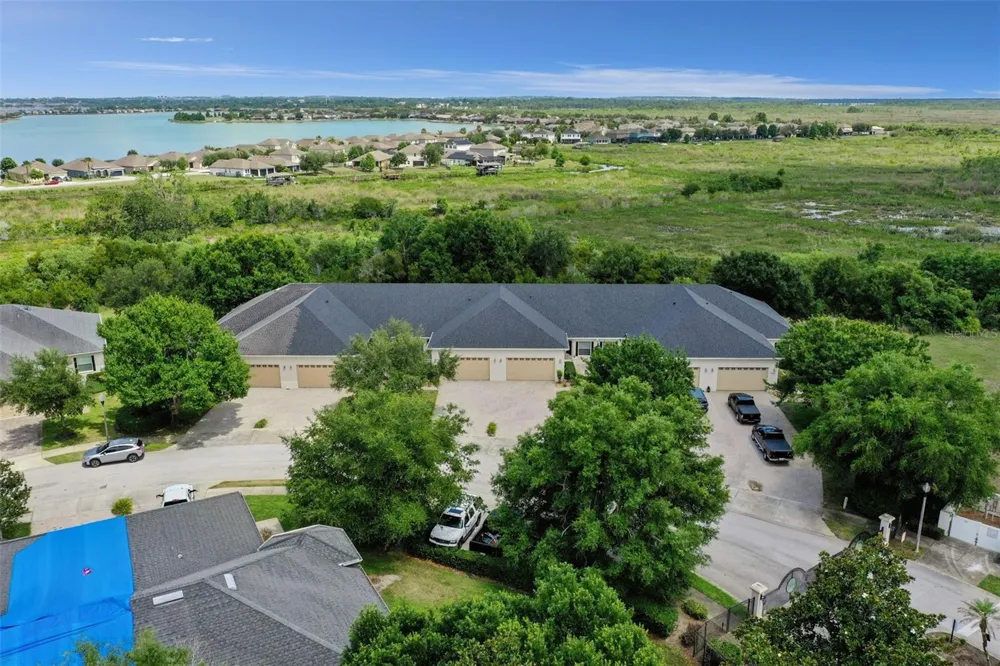 1005 GREEN GATE BOULEVARD Groveland, FL 34736