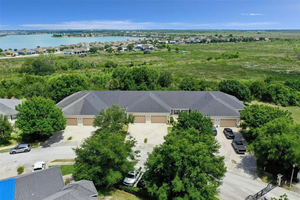 1005 GREEN GATE BOULEVARD Groveland, FL 34736