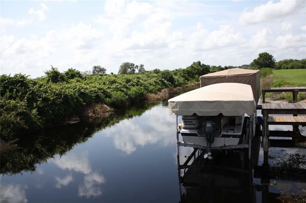 1005 GREEN GATE BOULEVARD Groveland, FL 34736