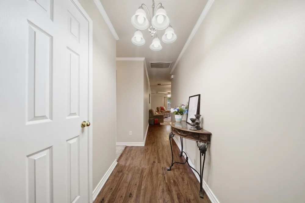 402 Robertson Street Collinsville, TX 76233