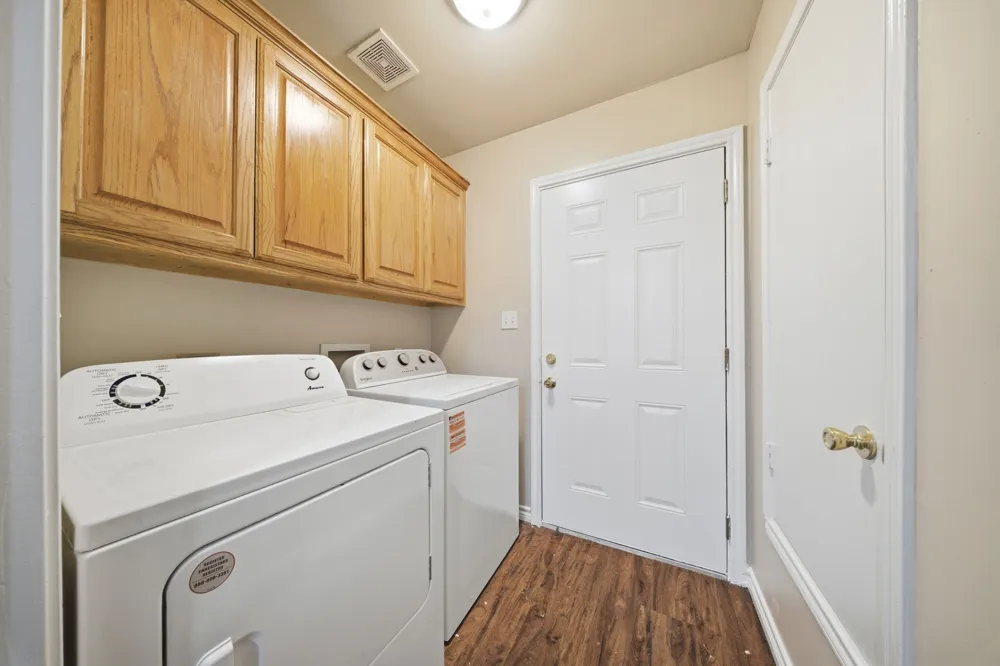 402 Robertson Street Collinsville, TX 76233