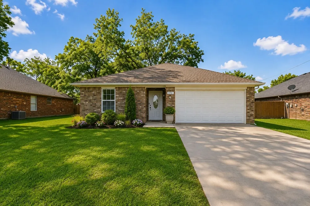 402 Robertson Street Collinsville, TX 76233